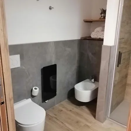 Fiocco Di Neve Pensión Vezza dʼOglio