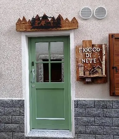 Fiocco Di Neve Pensionat Vezza dʼOglio